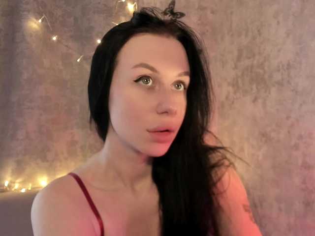 lenaaddiction's BongaCams show and profile