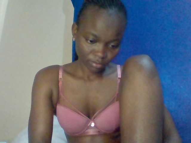 Sexybooty15's BongaCams show and profile