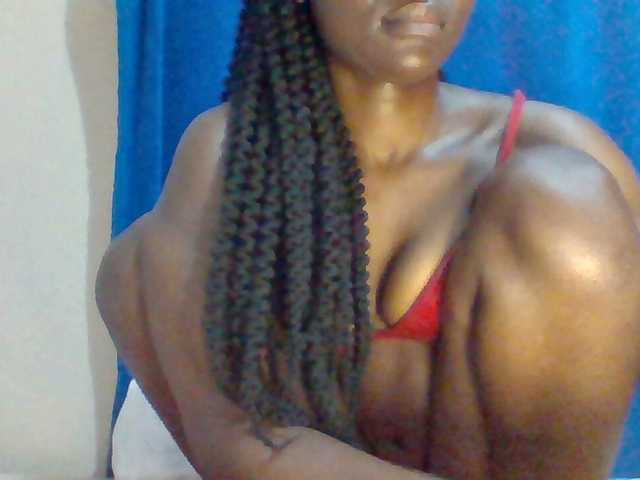 Sexybooty15's BongaCams show and profile