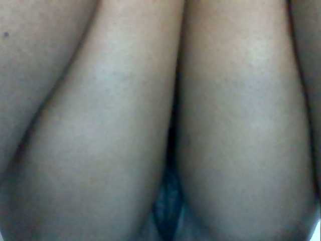 Sexybooty15's BongaCams show and profile