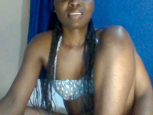 Sexybooty15's BongaCams show and profile