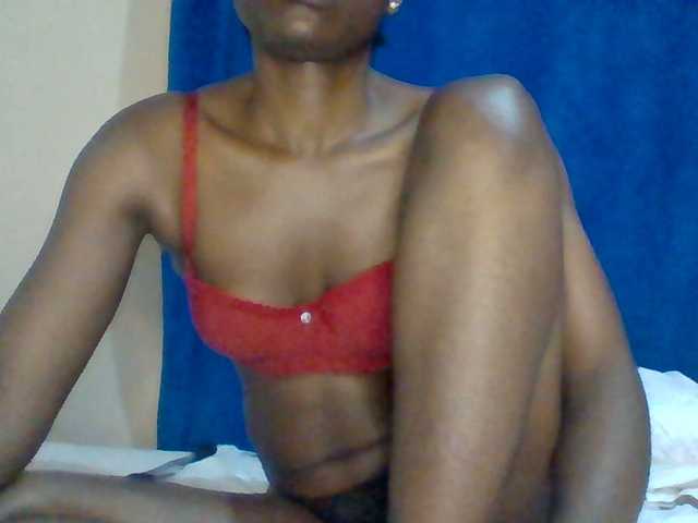 Sexybooty15's BongaCams show and profile