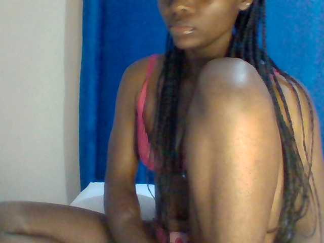 Sexybooty15's BongaCams show and profile