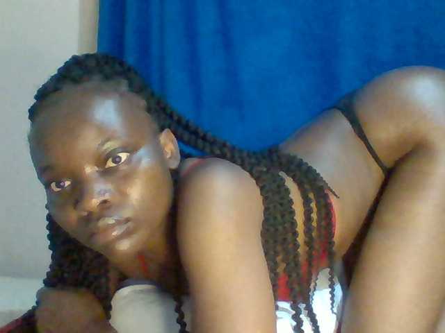 Sexybooty15's BongaCams show and profile