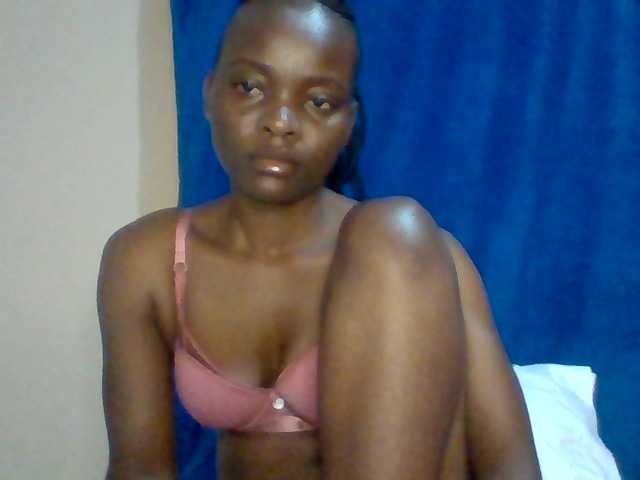 Sexybooty15's BongaCams show and profile