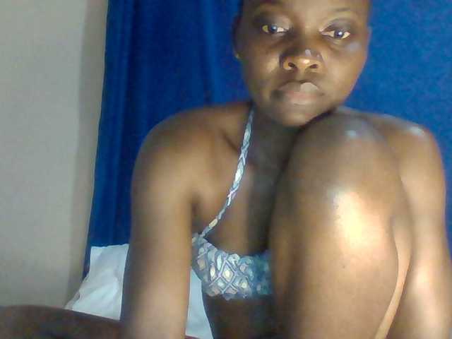 Sexybooty15's BongaCams show and profile