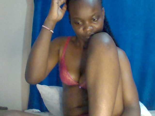 Sexybooty15's BongaCams show and profile