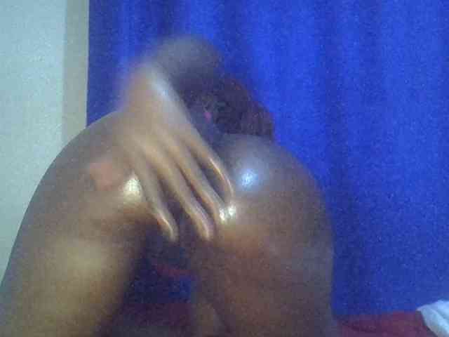Sexybooty15 webcam