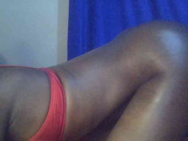Sexybooty15 webcam