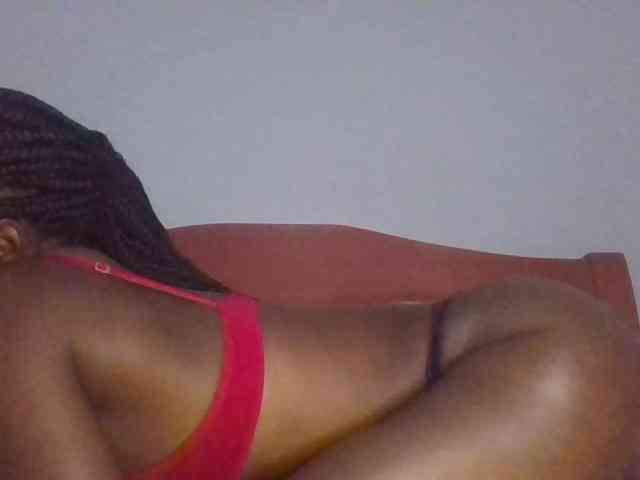 Sexybooty15 webcam