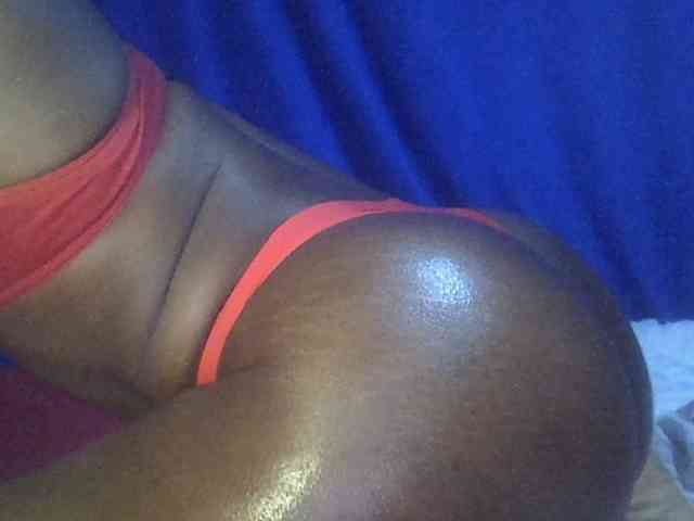 Sexybooty15 webcam