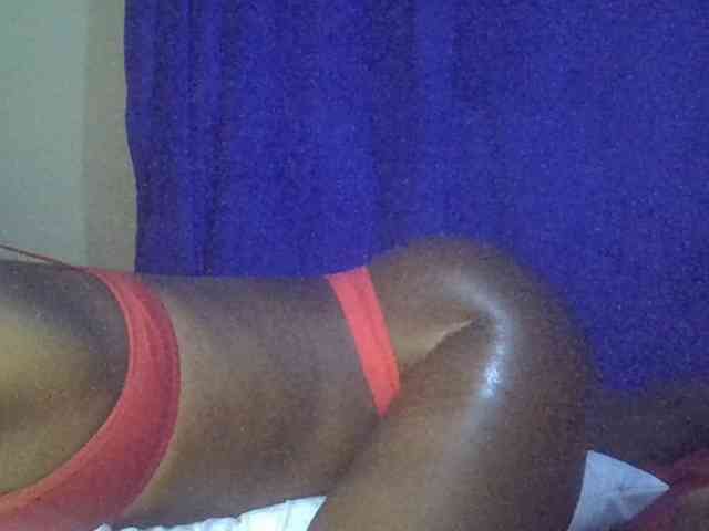 Sexybooty15 webcam