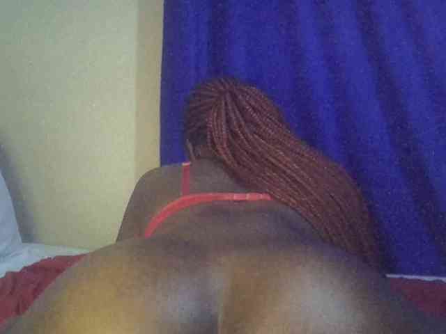Sexybooty15 webcam