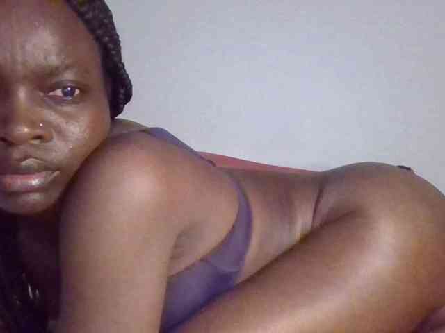 Sexybooty15 webcam