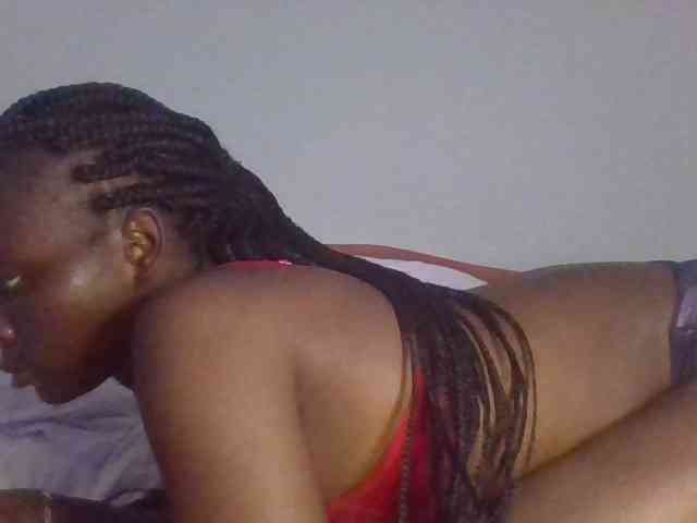 Sexybooty15 webcam