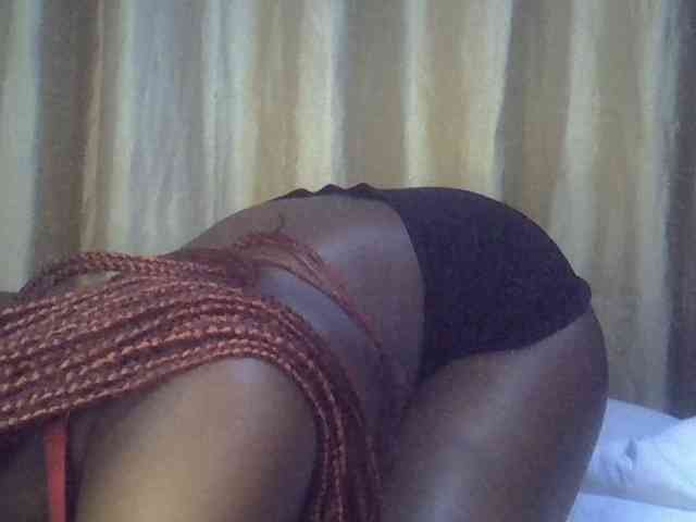 Sexybooty15 webcam