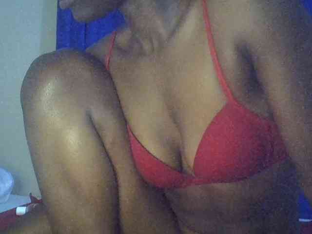 Sexybooty15 webcam