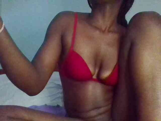 Sexybooty15 webcam
