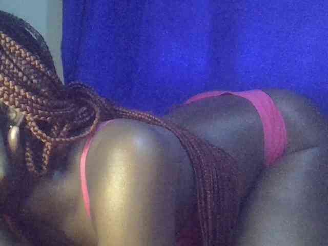 Sexybooty15 webcam