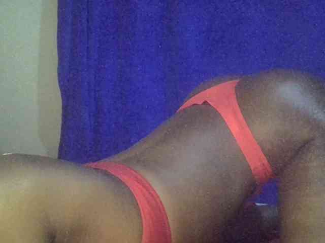 Sexybooty15 webcam