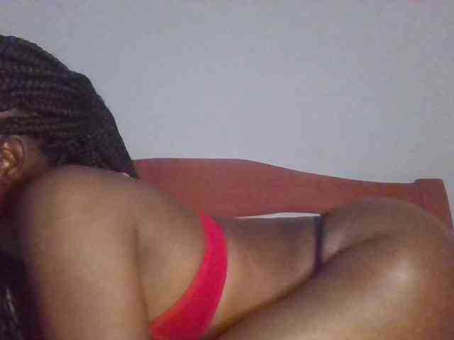 Sexybooty15 webcam