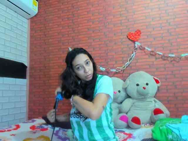 girlyarrabol webcam