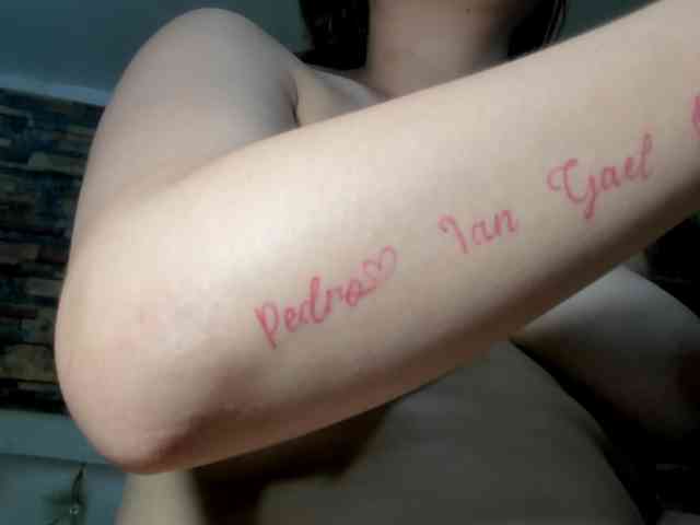 girlyarrabol girlyarrabol