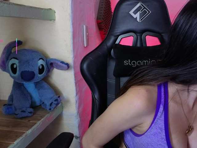 valeria-mendoza webcam