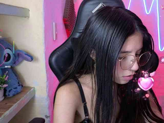 valeria-mendoza webcam