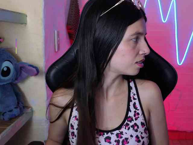 valeria-mendoza webcam