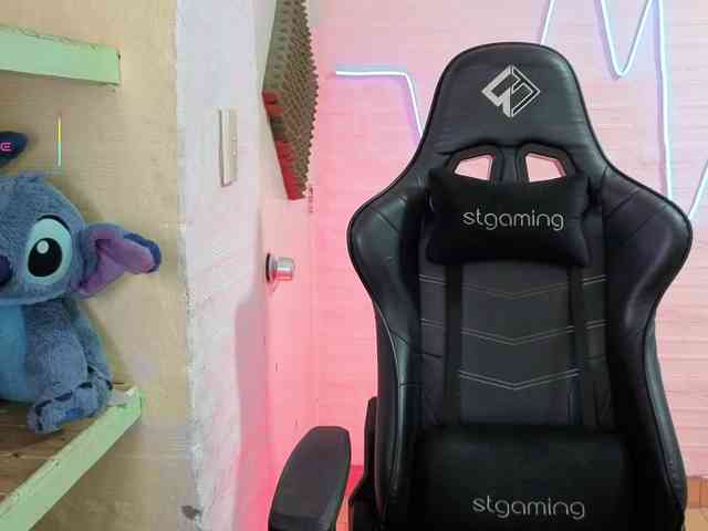 valeria-mendoza webcam