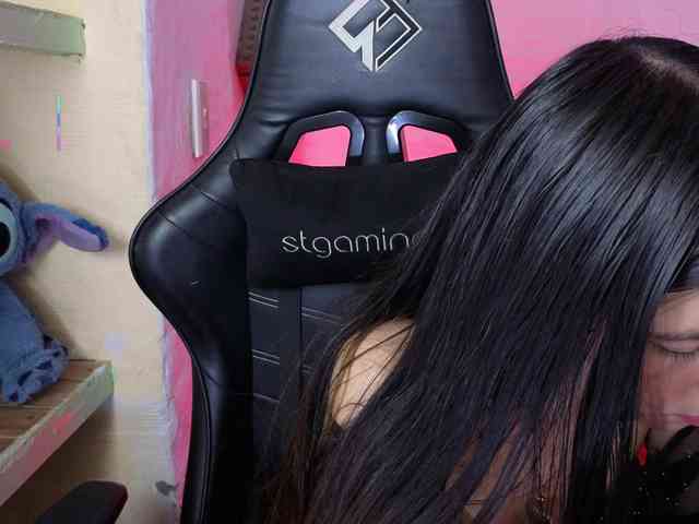 valeria-mendoza webcam