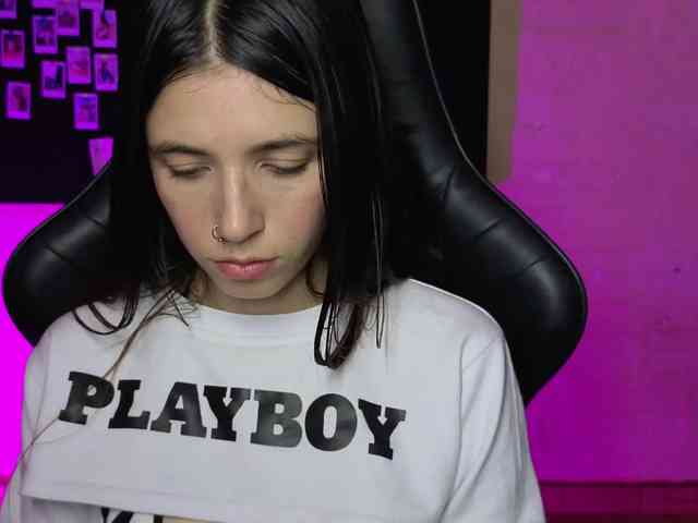 valeria-mendoza webcam