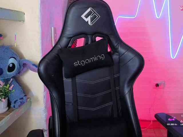 valeria-mendoza webcam