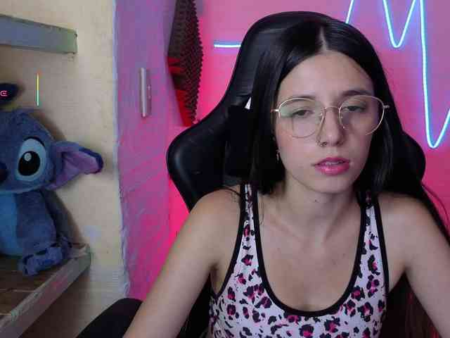 valeria-mendoza webcam