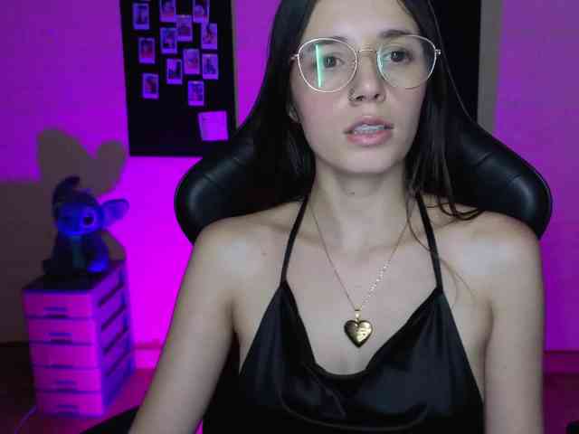 valeria-mendoza webcam