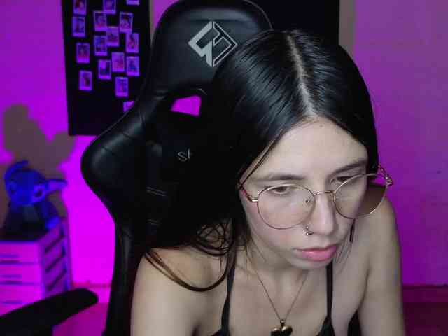 valeria-mendoza webcam