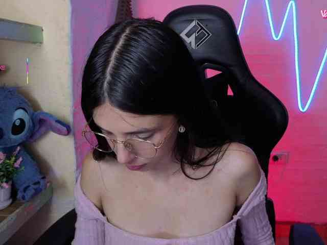 valeria-mendoza webcam