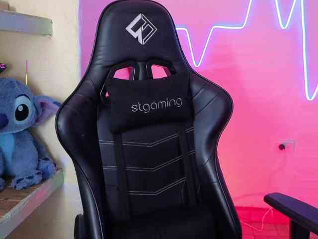 valeria-mendoza webcam