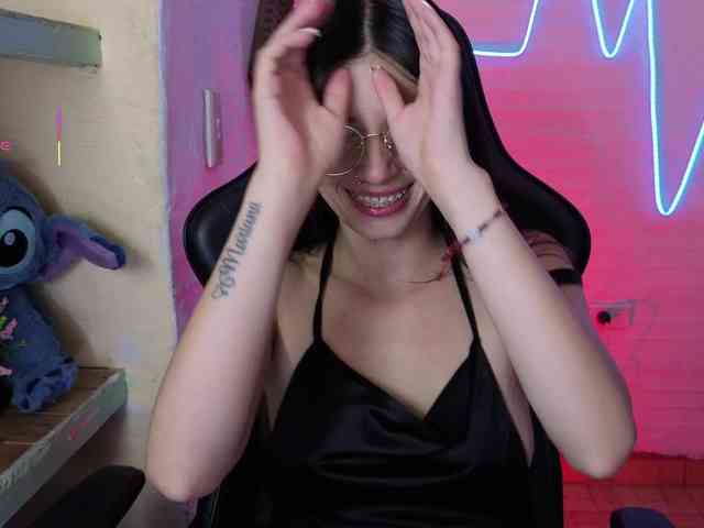 valeria-mendoza webcam