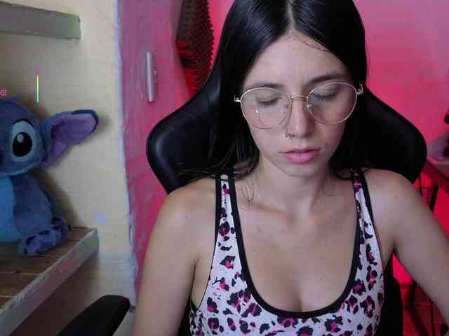 valeria-mendoza webcam