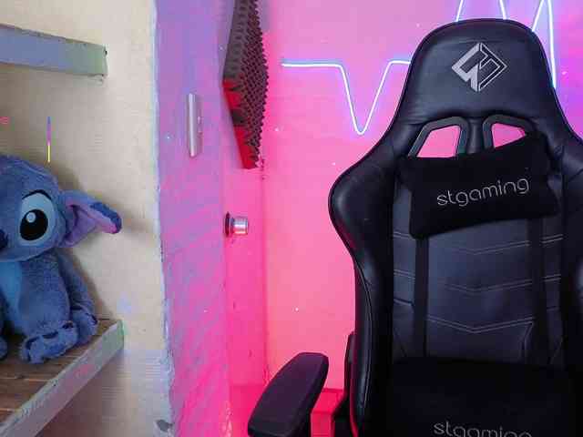 valeria-mendoza webcam