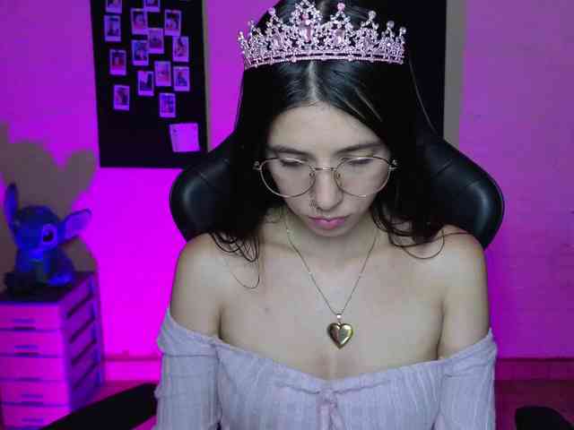 valeria-mendoza webcam