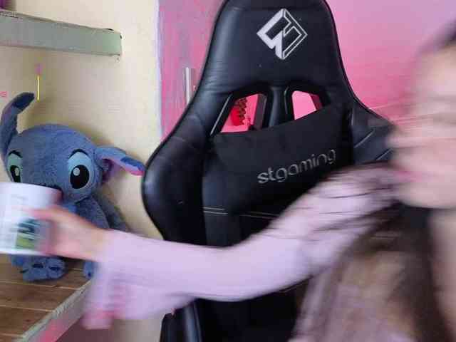 valeria-mendoza webcam