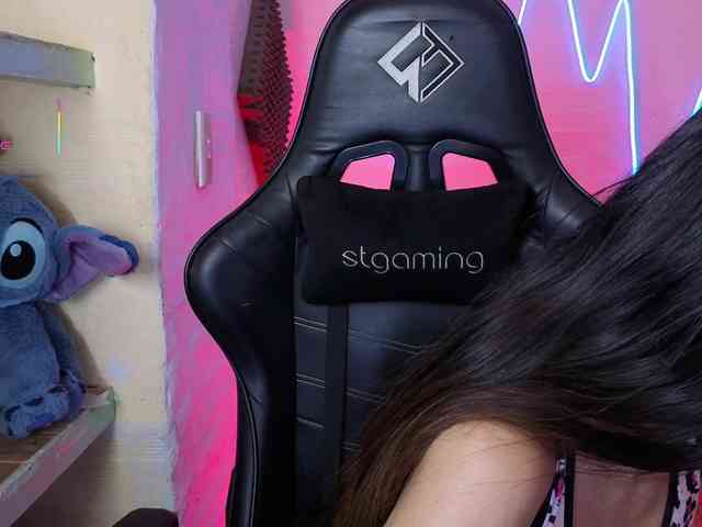 valeria-mendoza webcam