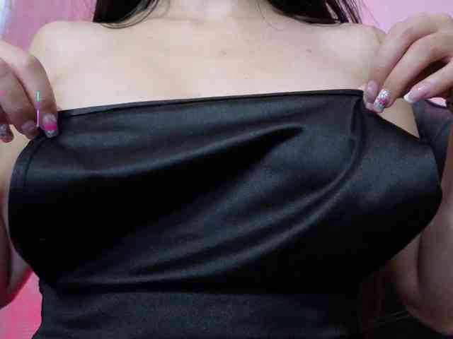 valeria-mendoza webcam