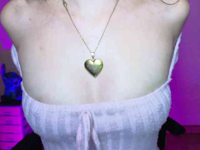 valeria-mendoza webcam