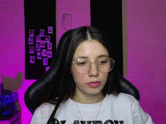 valeria-mendoza webcam