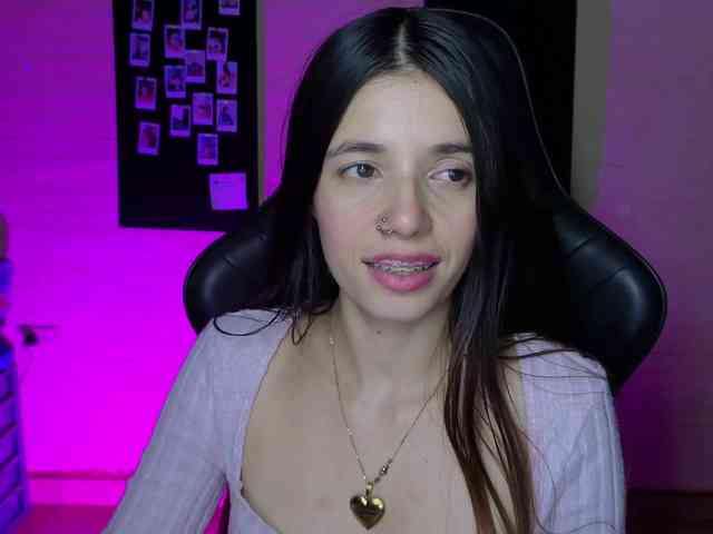 valeria-mendoza webcam