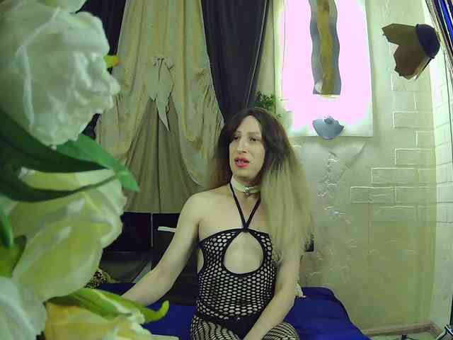 Mary-Loon Live Webcam on BongaCams